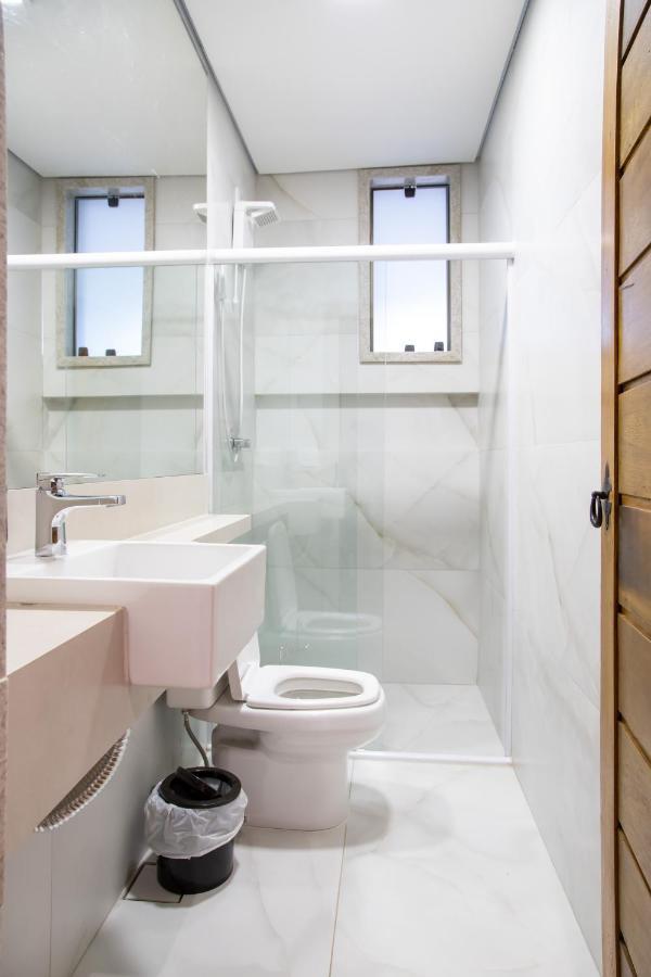 Espaco 250 - Apto Mobiliado, 3 Quartos, Sendo Uma Suite, Banheiro Social, Cozinha Completa, Sala De Estar, Ar Condicionado, Tv E Internet Tiradentes Eksteriør billede