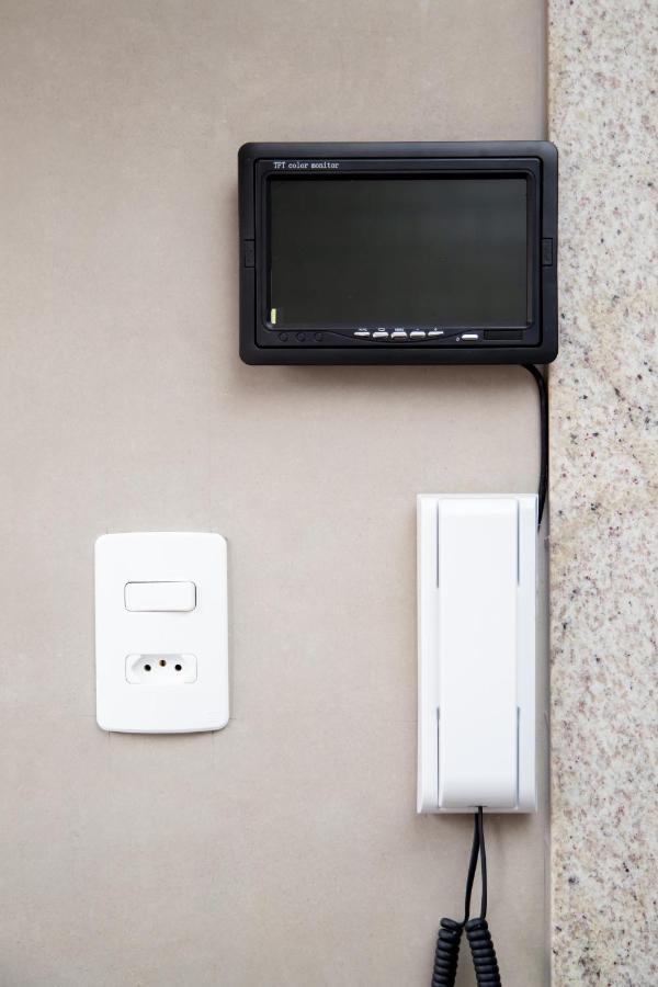 Espaco 250 - Apto Mobiliado, 3 Quartos, Sendo Uma Suite, Banheiro Social, Cozinha Completa, Sala De Estar, Ar Condicionado, Tv E Internet Tiradentes Eksteriør billede